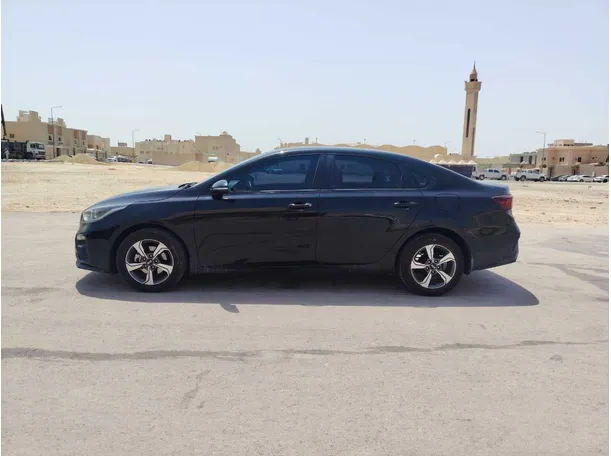 Car image 8