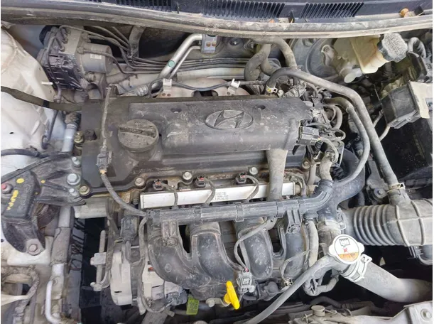 Car image 35