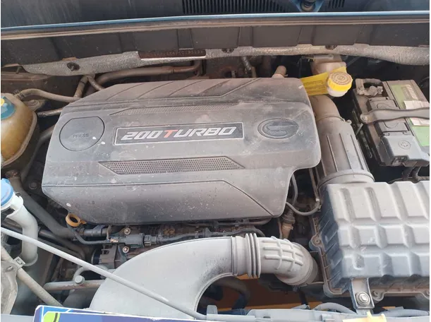 Car image 21