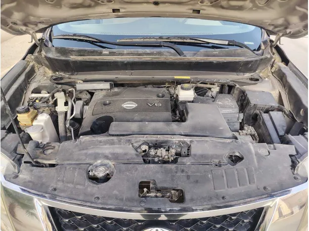 Car image 30