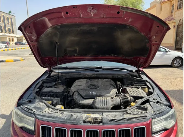 Car image 25