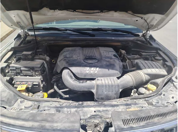Car image 31