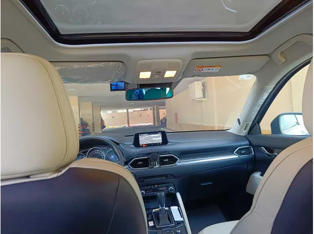 Car image 22