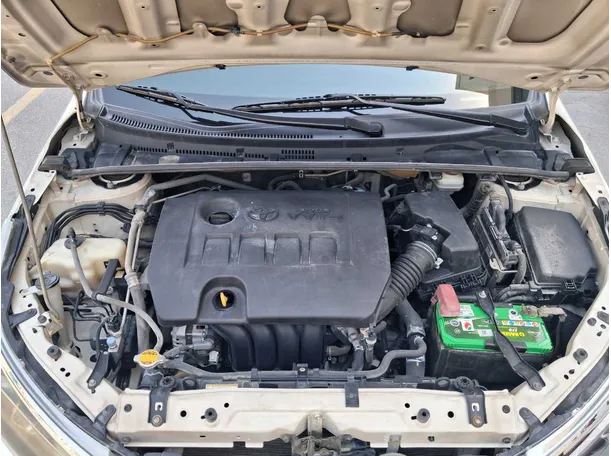 Car image 19