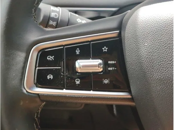 Car image 31