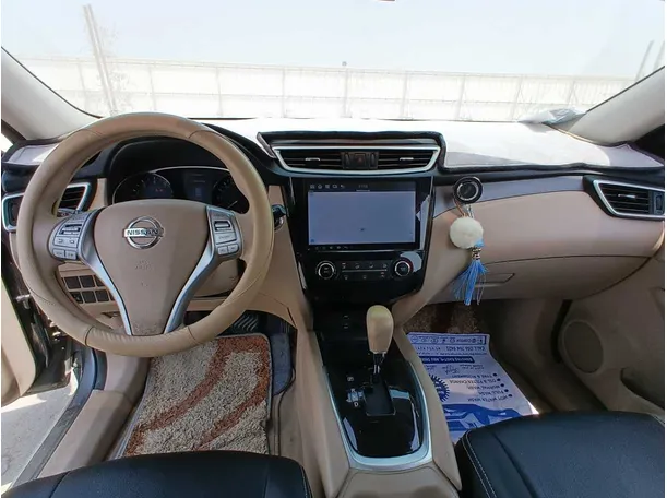Car image 15