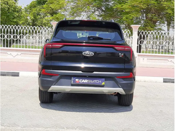 Car image 6