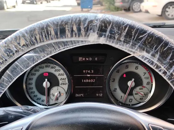 Car image 23