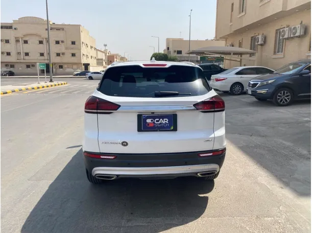 Car image 6
