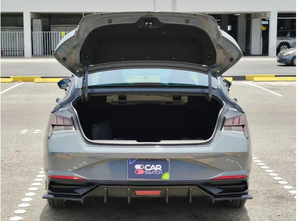 Car image 23