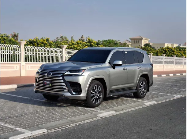 2023 Lexus LX600 in UAE