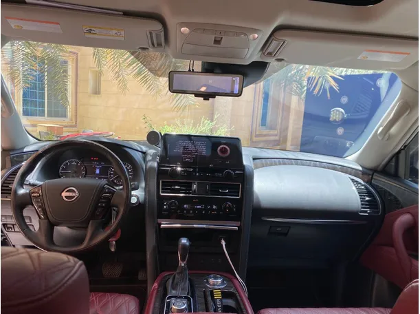 Car image 15