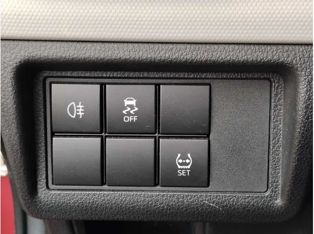 Car image 27