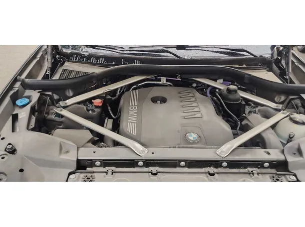 Car image 39