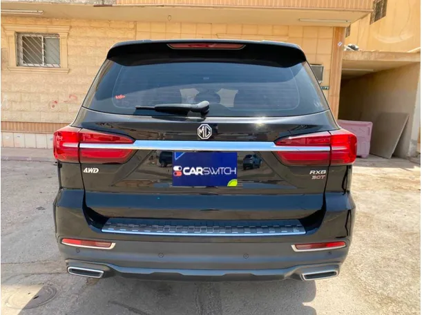 Car image 6