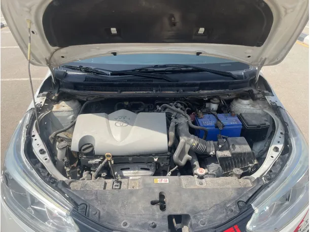 Car image 22