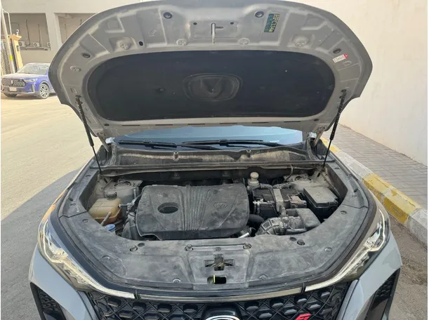 Car image 28
