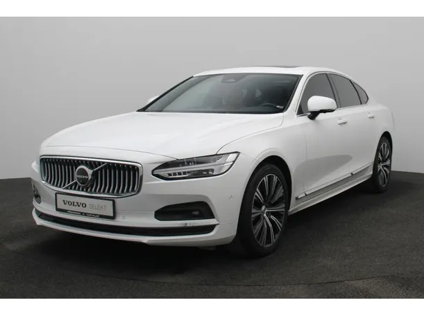 2023 فولفو S90 في الإمارات