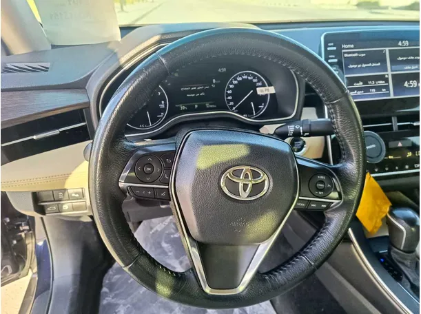 Car image 28