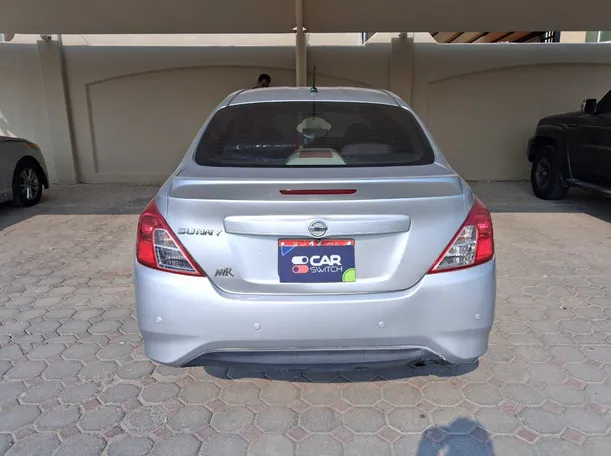 Car image 6
