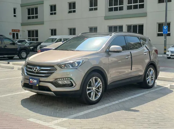 2017 Hyundai Santa Fe in Dubai