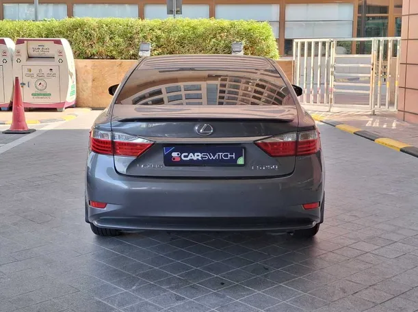 Car image 6