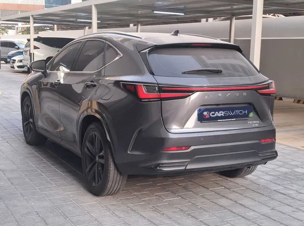 Car image 6