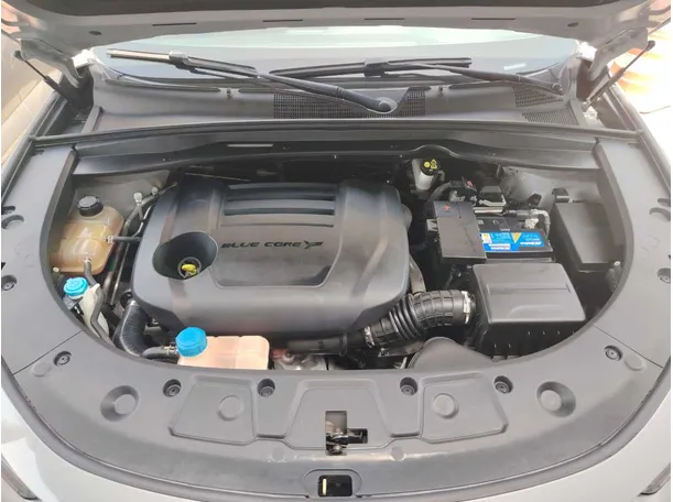 Car image 38