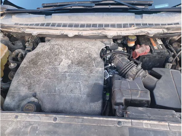 Car image 21