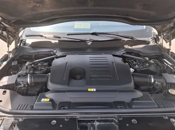 Car image 21