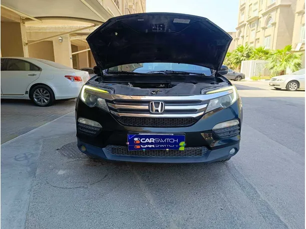 Car image 32