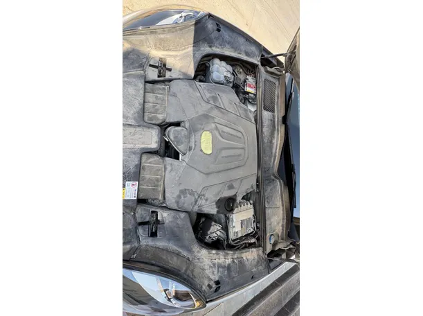 Car image 29