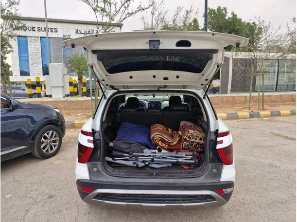 Car image 22