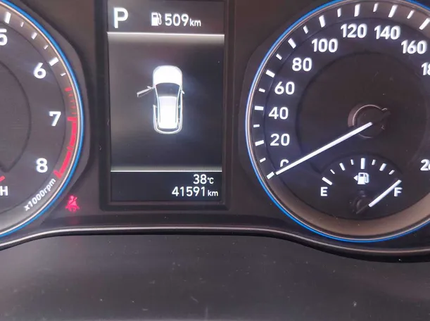 Car image 21