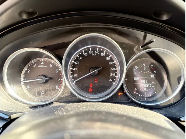 Car image 23