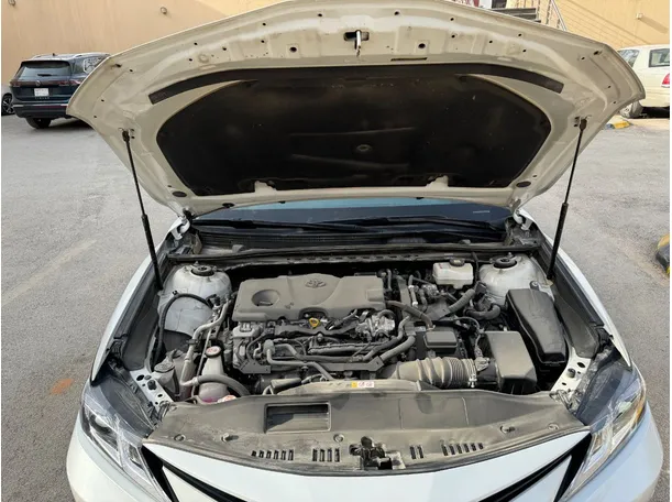 Car image 22