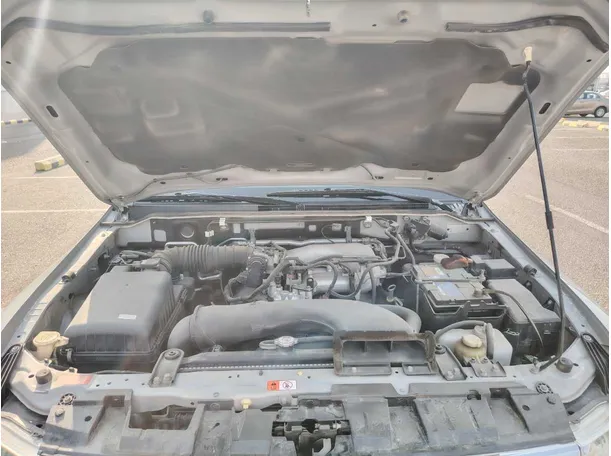 Car image 32