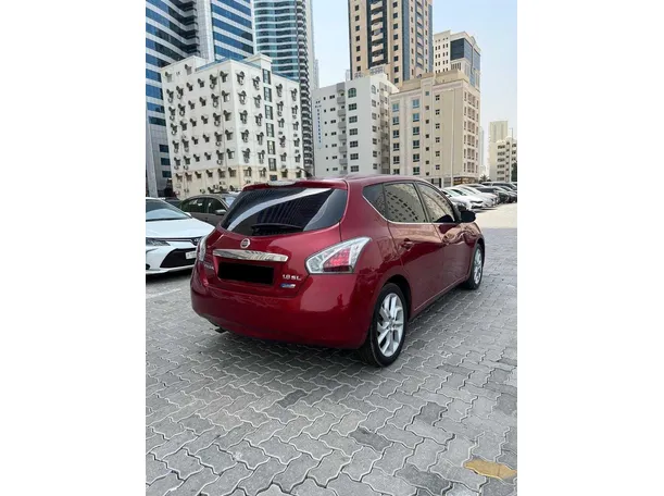 Car image 5