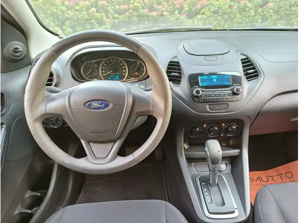 Car image 16