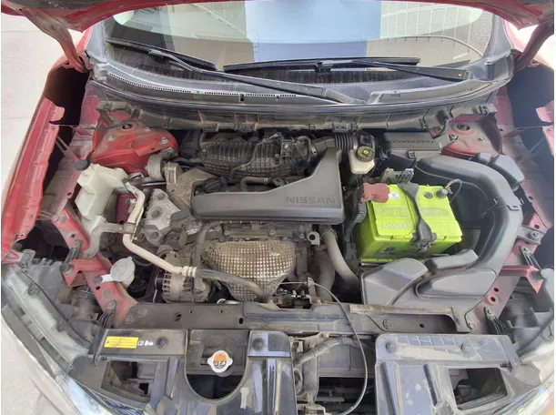 Car image 19