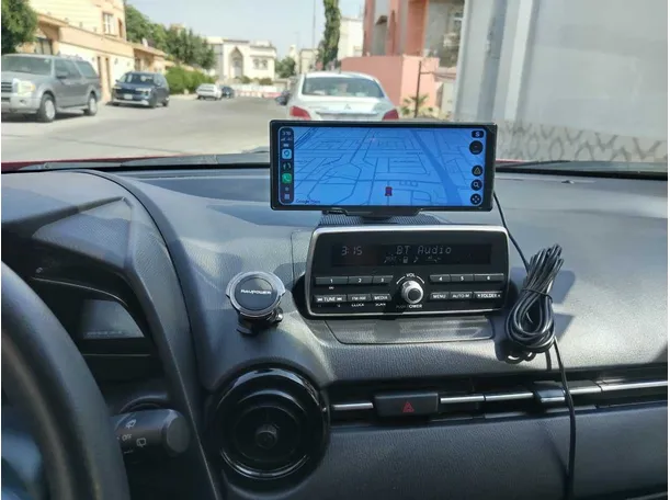 Car image 26