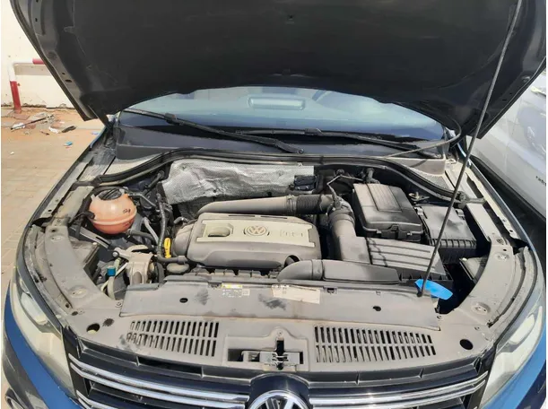 Car image 20