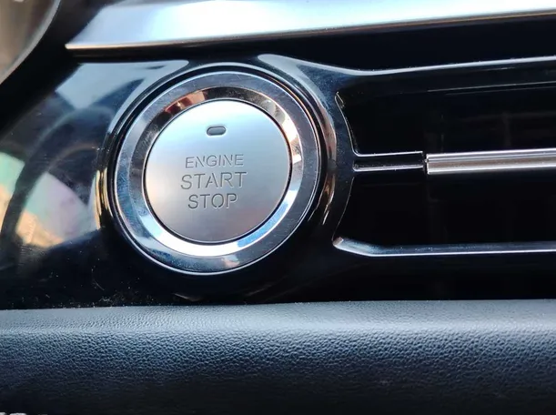 Car image 31