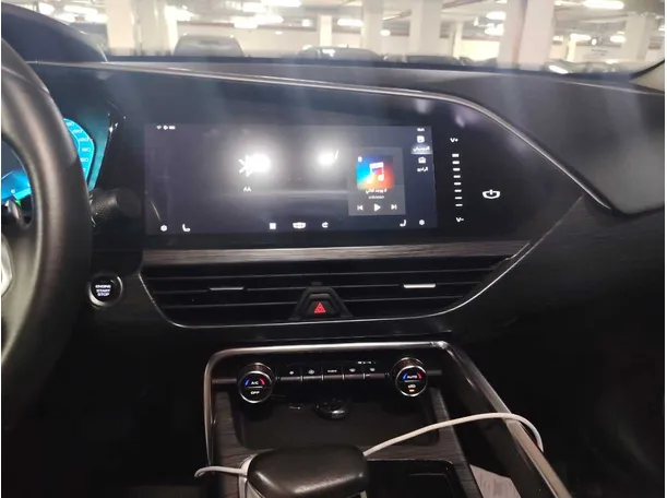 Car image 21