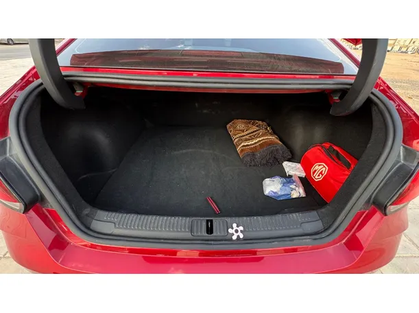 Car image 22