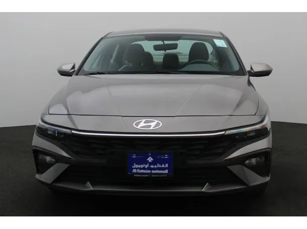 Car image 11