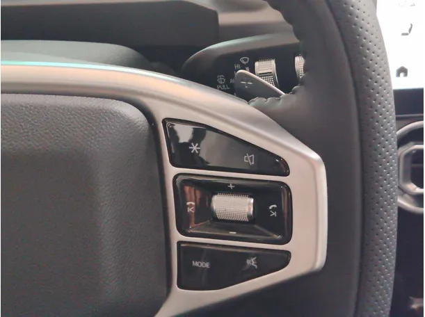 Car image 28
