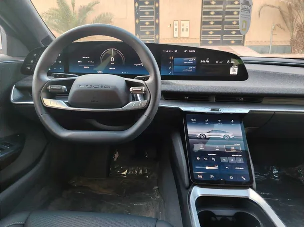 Car image 21