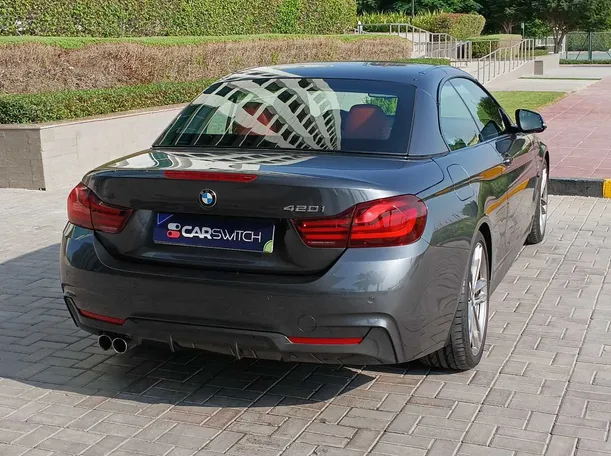 Car image 5