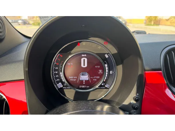 Car image 19